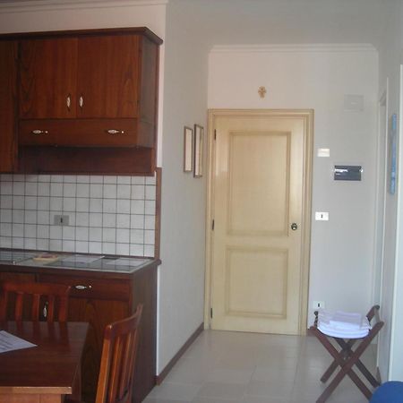 C.A.V. Residenza Prisco Aparthotel Marina di Grosseto Exteriör bild