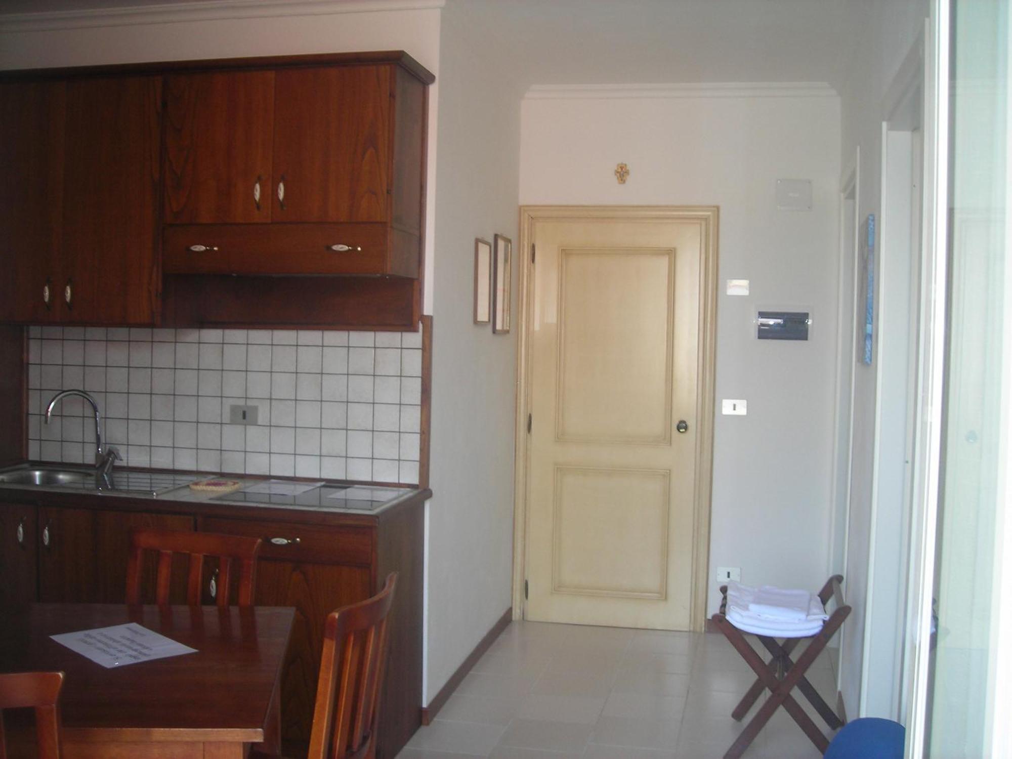 C.A.V. Residenza Prisco Aparthotel Marina di Grosseto Exteriör bild